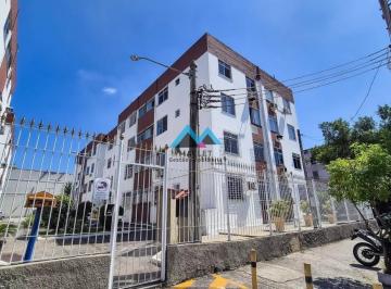 Foto 01 · Excelente apartamento de 2 quartos, 66 m², todo reformado, à venda em Irajá