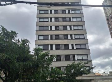 fachada · Apartamento em Menino Deus