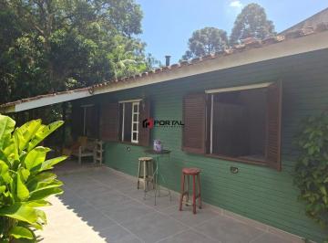 Casa · 90m² · 3 Quartos · 2 Vagas · O seu refúgio particular: Onde o som da água e o verde da mata se encontram!!