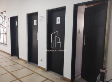 Comercial · 230m² · Locação de Imóvel Comercial de Alto Padrão no Centro de São Paulo com 5 Salas e 230m² de Área