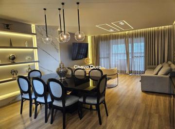 Apartamento · 248m² · 3 Quartos · Apartamento à venda - no Centro