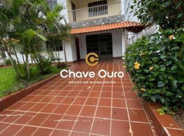 Casa · 759m² · 3 Quartos · Casa à venda - no Centro