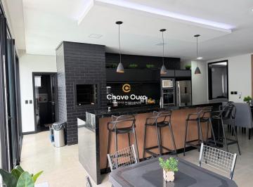 Casa · 301m² · 3 Quartos · Casa à venda - em Cascavel