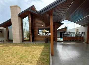 Casa · 301m² · 3 Quartos · Casa à venda - em Cascavel