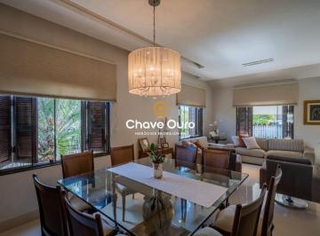Casa · 840m² · 4 Quartos · Casa à venda - em Cascavel