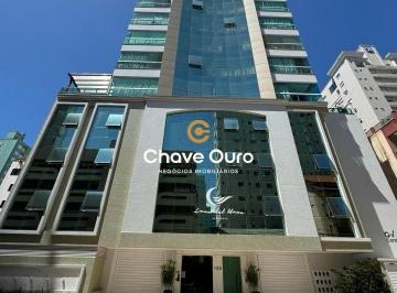 Apartamento · 156m² · 3 Quartos · Apartamento à venda - em Meia Praia