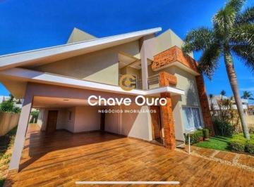 Casa · 600m² · 3 Quartos · Casa à venda - em Santa Cruz