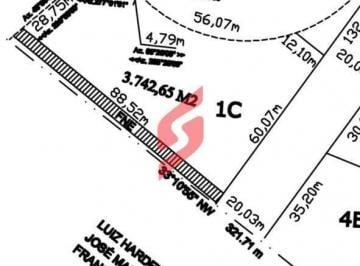 Terreno · 3742m² · Lote / Terreno em Iporanga  -  Sorocaba