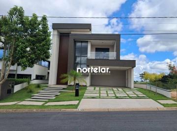 a67da2689eadc81d0c17e8b8af7326d8cafcc9a7 · Luxo, conforto e sofisticação em meio à natureza  Apresentamos esta belíssima residência com 4 suíte