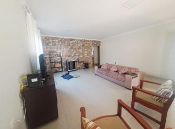 Casa de 5 quartos, Guará · Casa com excelente estrutura em Condomínio Fechado - Entre em contato 99957.3046