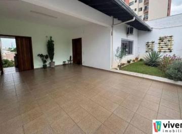 Casa · 221m² · 3 Quartos · 2 Vagas · CASA COM 3 QUARTOS À VENDA NO JARDIM PETRÓPOLIS, 221M²!