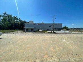 Comercial · 1343m² · 1 Quarto · 15 Vagas · Galpão 1.343 m² | 9m pé direito | Acesso BR-470 | Indaial
