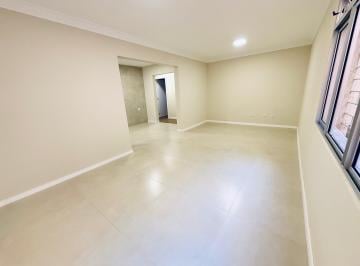 Apartamento en Venda de 3 quartos Hugo Lange · Apartamento Reformado com Suíte no Hugo Lange | Elétrica e Hidráulica Novas