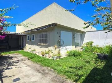 e34dea22665c643659c00d17c994fe8696907954 · Casa com 2 dormitórios para alugar, 65 m² por R$ 2.350,00/mês - Parque Balneário São Francisco - Cab
