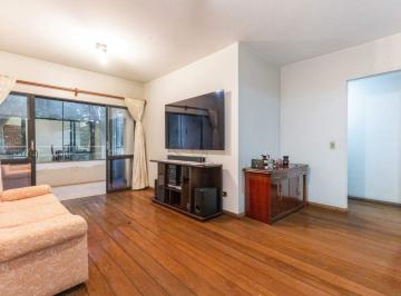 Apartamento · 110m² · 3 Quartos · 1 Vaga · .SQN 111 - NASCENTE - VAZADO - PRÉDIO REFORMADO.