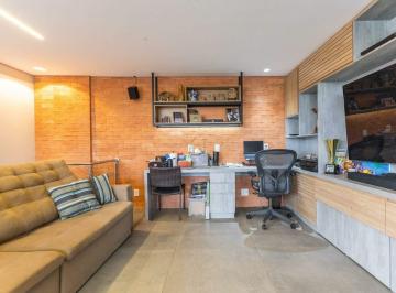 Apartamento · 179m² · 2 Quartos · 2 Vagas · Cobertura duplex à venda na SQN 212 Asa Norte com 178m², reformada e 2 vagas