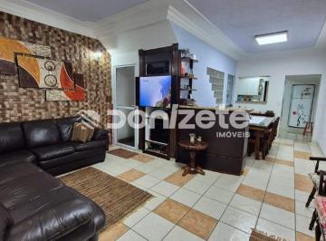 Casa · 176m² · 3 Quartos · 2 Vagas · Casa à venda na Vila Alpina, Santo André