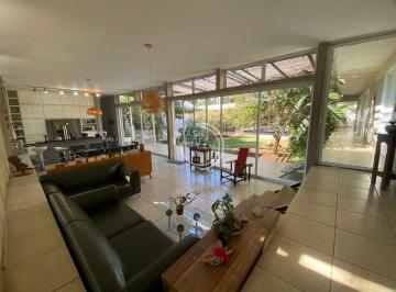 Casa · 422m² · 4 Quartos · 4 Vagas · Casa térrea de 422m², 4 suíte, locação ou venda no Granja Olga 2
