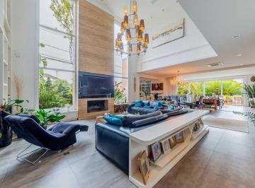 Casa · 1034m² · 4 Quartos · Casa à venda - em Belém Novo