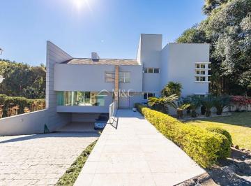 1 · Casa em Condomínio com 643 m², 5 quartos sendo 4 suítes à venda no bairro Santa Felicidade