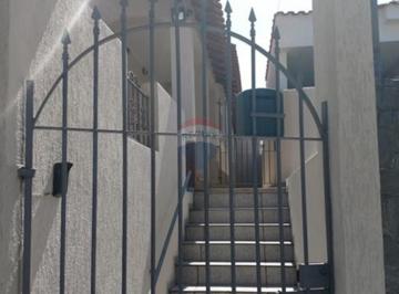 Casa · 70m² · 2 Quartos · 1 Vaga · Aluguel: Casa dos Sonhos na Água Fria!
