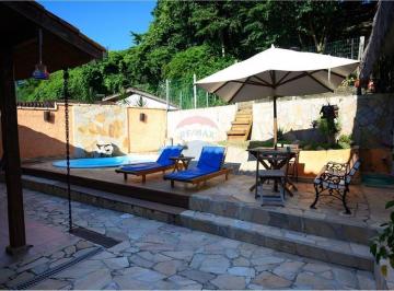 Casa · 290m² · 3 Quartos · Joia em Ilhabela: Casa Térrea c/ Piscina no Saco da Capela