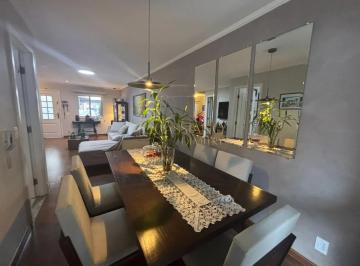Casa · 130m² · 3 Quartos · 2 Vagas · Casa Condomínio em São José dos Campos