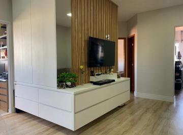 Apartamento · 73m² · 2 Quartos · 1 Vaga · Oportunidade - Apartamento - Jardim Uirá - Residencial Edifício Rio Verde - 2 Dormitórios - 73m².