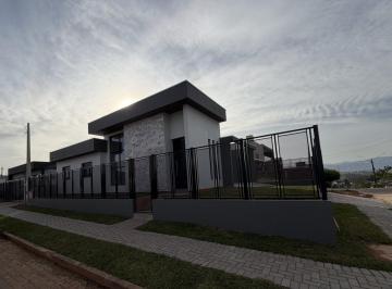 Casa · 84m² · 3 Quartos · 2 Vagas · Residencial Sense