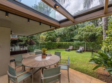 Casa · 628m² · 3 Quartos · 4 Vagas · Casa em Condomínio - Alto de Pinheiros - 3 Suítes - 628m².