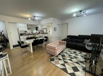 Apartamento · 97m² · 3 Quartos · 2 Vagas · Apartamento a venda na Vila Gumercindo - 3 dormitórios e 2 banheiros