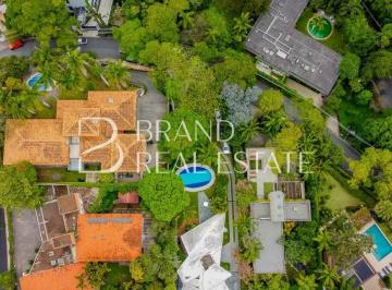 Casa · 422m² · 4 Quartos · 8 Vagas · Vende Casa Assinada por Eduardo Longo, 4 suítes, 6 banheiros, 8 vagas, piscina, 422m², terreno 1550m