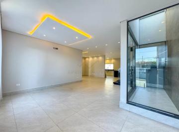 Casa · 346m² · 4 Quartos · 5 Vagas · Casa de 346m² com 4 suítes em São Bernardo/ Parque dos Pássaros