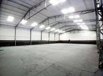 Comercial · 1200m² · 4 Vagas · Galpão disponível para locação no bairro Centro em Uberlândia-MG