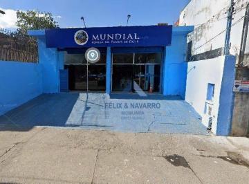 fbfaff1328e8d75431d419c4585cfc186222cff5 · Salão à venda, 181 m²