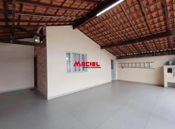 Casa · 212m² · 3 Quartos · 3 Vagas · Casa térrea de terreno inteiro, próximo a Johnson