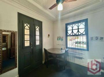 82fbc39ceb21bfb19aab969001f6865a598c4847 · Casa com 4 dormitórios à venda por R$ 1.590.000,00 - Vila Belmiro - Santos/SP