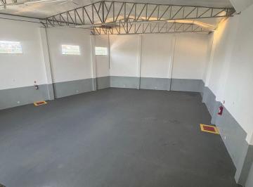Comercial · 450m² · 3 Vagas · Pavilhão/Galpão Industrial em Jardim Leocádia, Sorocaba/SP