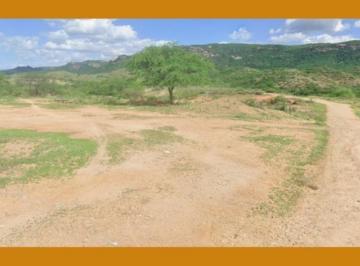 Terreno · PROPRIEDADE AGRÍCOLA DENOMINADA BARAÚNA, POSSUÍ 4 AÇUDES, 03 CASAS, A MAIOR PARCELA DO IMÓVEL É FORM