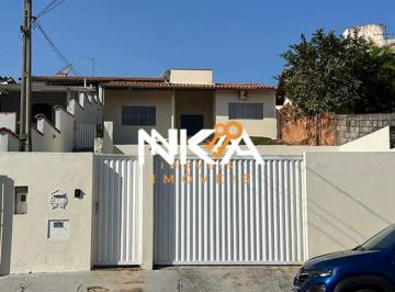 Casa · 80m² · 2 Quartos · 3 Vagas · CASA 02 DORMITÓRIOS À VENDA NO JARDIM SÃO JORGE.