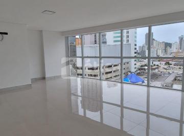 Comercial · 46m² · 1 Vaga · Sala Comercial 46m² no Lion Center Itajaí com Vaga de garagem coberta.