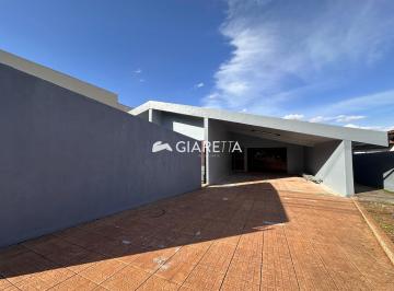 Casa · 300m² · 3 Quartos · 6 Vagas · Casa com terreno amplo disponível para locação no CENTRO, TOLEDO - PR