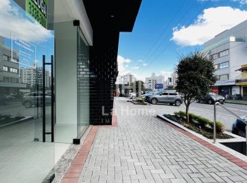 Comercial · 110m² · 1 Vaga · Sala térrea localizada no bairro Vila Nova para locação