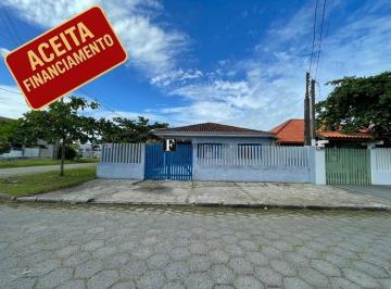25145123_4.jpg · Casa de esquina para financiamento perto do mar