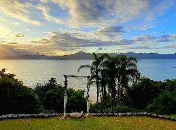 Foto 01 · Terreno com a Melhor vista panorâmica para Gov Celso Ramos em Jurerê Internacional - FLORIANOPOLIS- 