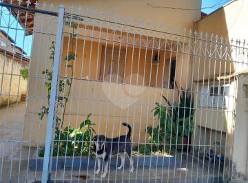 Casa · 230m² · 5 Quartos · 1 Vaga · Casa térrea com 5 quartos à venda em Centro - SP
