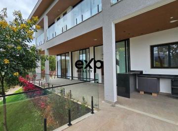 Casa · 395m² · 4 Quartos · 2 Vagas · Casa à Venda no Condomínio Mundeus, 4 suítes por R$ 3.500.000,00 - Itaipava, Petrópolis/RJ