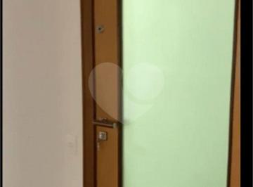 Comercial de 2 quartos, São Paulo · Salas
Comercial a venda na
BELA VISTA!
