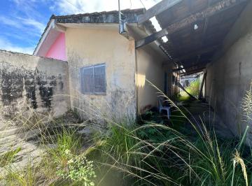 Casa de 2 quartos, Itanhaém · Casa Bairro Tupy em Itanhaém lado praia e rua calçada