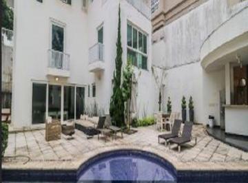 Casa de 3 quartos, São Paulo · Cas de alto padrão belissima para venda ou locação c/590m2 03 suites 12 vagas Morumbi